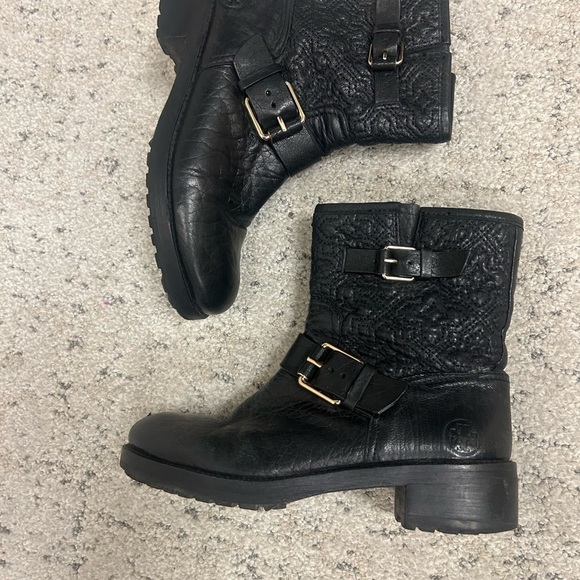 Tory Burch Sz 6 “Chrystie”Black Quilted Boots with Buckle Straps Great condition - Picture 12 of 16